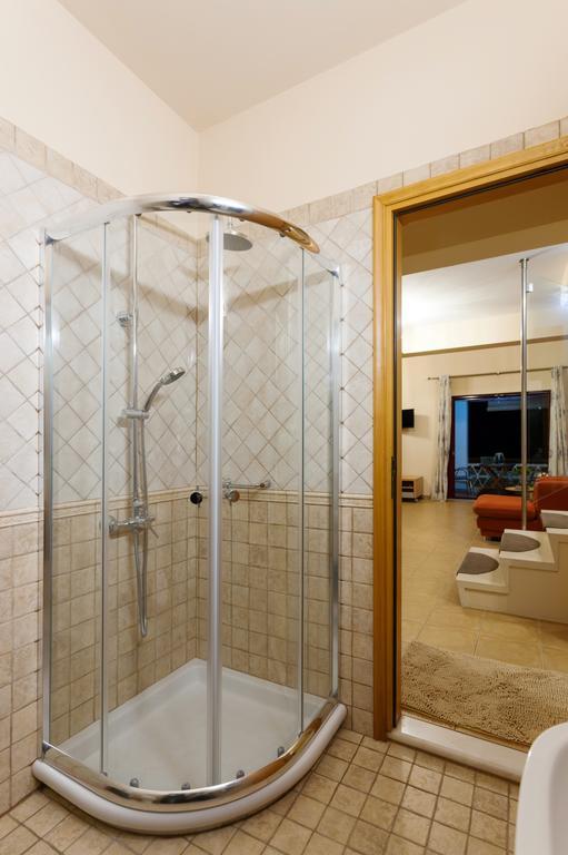 Evalexia Villa - Luxury Villa With Private Pool Near Laganas Perfect For Groups By Villa Mana Gers Kalamákion المظهر الخارجي الصورة